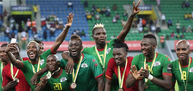 守环境里 守环境里